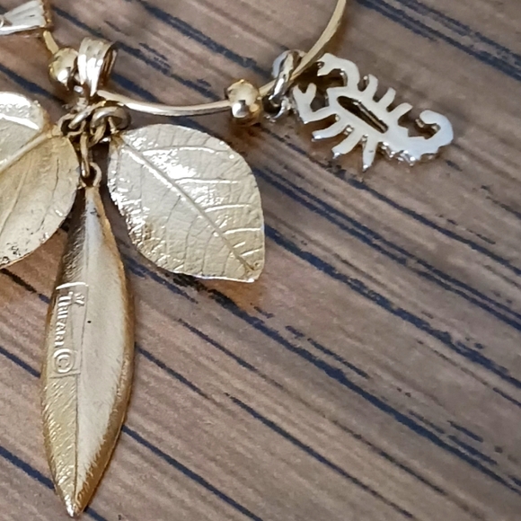 Monet Vintage Gold-tone Butterfly Charm Holder With Vintage Trifari Charms EUC - Picture 5 of 8